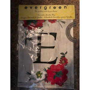 Evergreen letter E small garden flag
